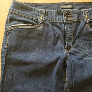 White House Black Market Boot Leg Jeans Women's Size 12S Blue Mid Rise Dark Wash